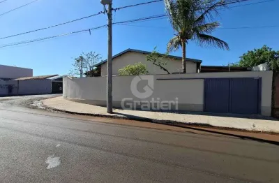 Casa com 3 quartos à venda na Rua Ehrle Pieri, 421, Jardim Portugal, Araraquara