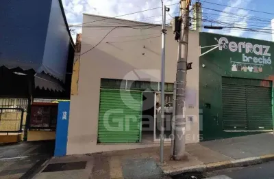 Sala comercial para alugar na Avenida Portugal, 119, Centro, Araraquara