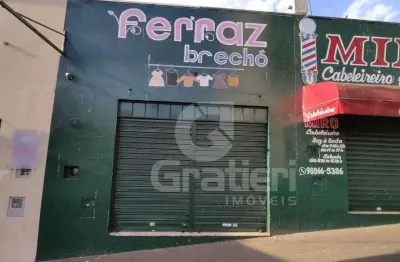 Sala comercial para alugar na Avenida Portugal, 113, Centro, Araraquara