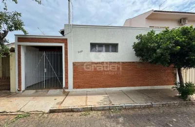 Casa com 3 quartos à venda na Rua Pedro Álvares Cabral, 2139, Jardim Ártico, Araraquara