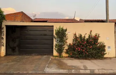 Casa com 2 quartos à venda na Avenida Miguel Bucalem, 1792, Jardim Victório Antônio de Santi II, Araraquara