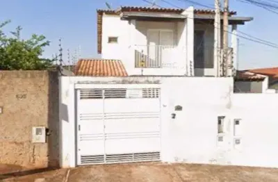Casa com 3 quartos à venda na Avenida Capitão Noray de Paula e Silva, 701, Jardim das Gaivotas, Araraquara