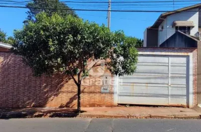Terreno à venda na Rua Carlos Gomes, Jardim Nova América, Araraquara