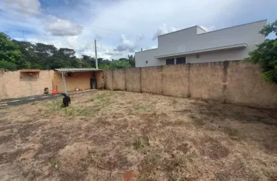 Terreno à venda na Avenida Jamil Ferez Haddad, Jardim Victório Antônio de Santi II, Araraquara