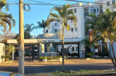 Apartamento com 2 quartos à venda na Avenida Dom Carlos Carmelo, 493, Cidade Jardim, Araraquara