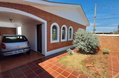 Casa com 2 quartos à venda na Avenida José Bonifácio, 1743, Centro, Araraquara