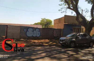 Terreno à venda na Zona 07, Maringá 