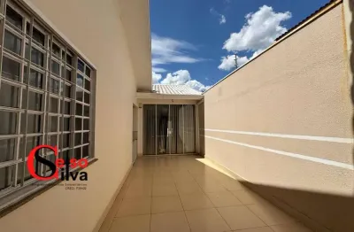 Casa com 3 quartos à venda no Jardim Monte Carlo, Maringá 