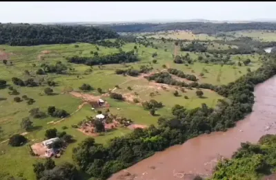 Fazenda à venda na Zona Rural, Doverlândia 