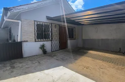 Casa residencial com barracão em anexo- residencial/comercial.