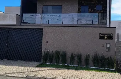 Casa triplex de alto padrão para locação em fazenda rio grande – 3 suítes, 3 vagas e 247m² de conforto e elegância