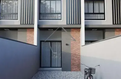 Casa com 2 quartos à venda no Centro, Guaramirim 