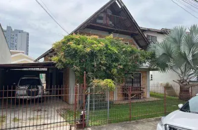 Casa com 2 quartos à venda no Centro, Jaraguá do Sul 