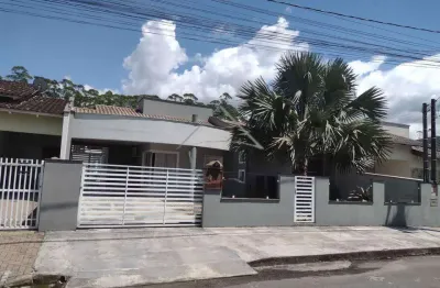Casa com área de festas completa à venda, nereu ramos, jaragua do sul - sc