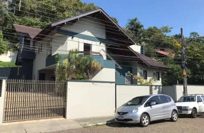 Linda casa à venda excelente localização, vila nova, jaragua do sul - sc