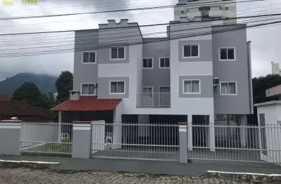 Apartamento com 3 quartos para alugar no Nova Brasília, Jaraguá do Sul 