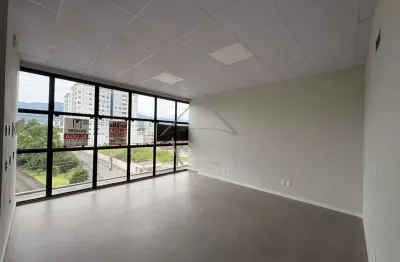 Sala comercial com 1 sala para alugar na Vila Nova, Jaraguá do Sul 