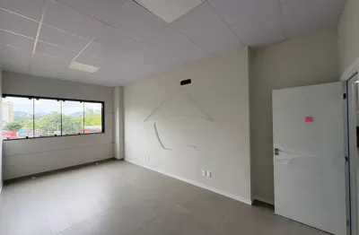 Sala comercial com 1 sala para alugar na Vila Nova, Jaraguá do Sul 