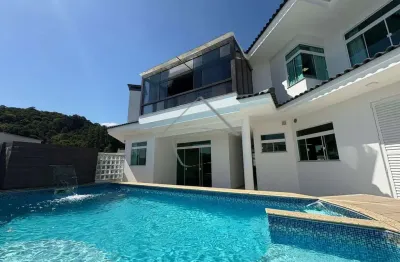 Casa com 2 quartos para alugar no Czerniewicz, Jaraguá do Sul 