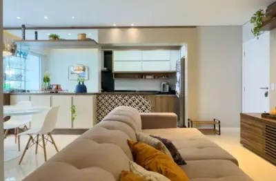 Apartamento de 3 dormitórios e duas vagas de garagem no itacorubi
