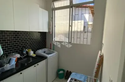 Apartamento 2 dormitórios no centro de florianópolis/sc