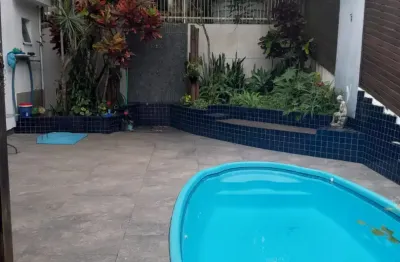 Excelente oportunidade: casa 4 dormitorios, sendo 2 suites no bairro joão paulo-florianopolis