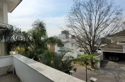 Belissima casa triplex na pedra branca, cidade universitaria
