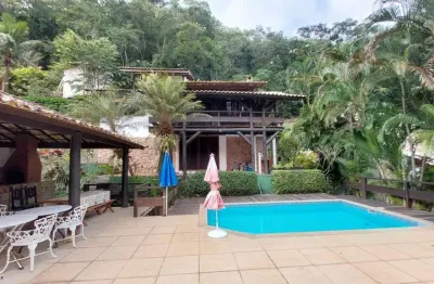 Casa em condomínio para venda em niterói, itaipu, 4 dormitórios, 1 suíte, 3 banheiros, 5 vagas