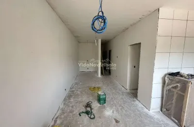 Casa  semiacabada (interno quase pronto)  de 03 dormitórios  à venda no condomínio vivejo mirante d