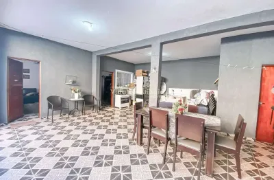 Casa estilo chácara à venda de 514 metros de área total e 125 metros de área útil  no  jardim estân