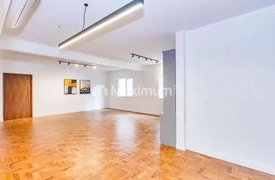 Apartamento à venda com 162m², 3 dormitórios, escritório e 1 suíte com closet