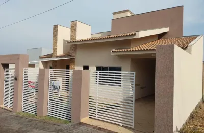 Casa com 1 quarto à venda na Rua Batuqueiro, 254, Jardim Morumbi, Arapongas