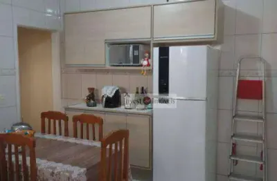 Oportunidade, linda casa, cozinha planejada, churrasqueira e mais...