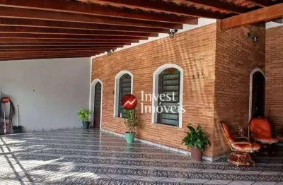 Casa térrea muito confortável e bem cuidada no Bosque dos Eucaliptos