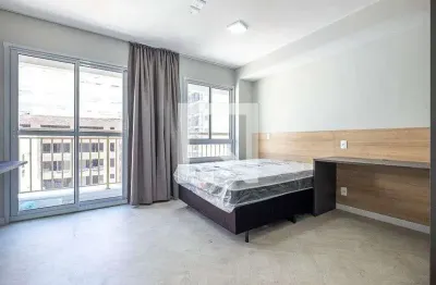 Kitnet / Stúdio à venda na Rua Alves Guimarães, 251, Pinheiros, São Paulo