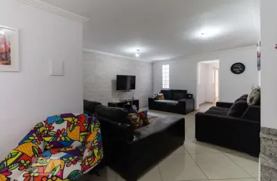 Casa com 3 quartos à venda na Rua Bamboré, 108, Ipiranga, São Paulo