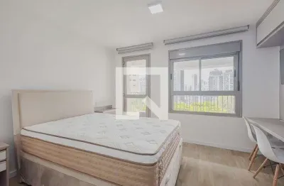 Kitnet / Stúdio à venda na Rua Paulistânia, 130, Vila Madalena, São Paulo