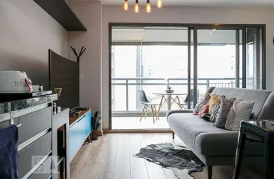 Kitnet / Stúdio à venda na Rua Paulistânia, 215, Vila Madalena, São Paulo