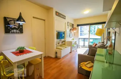 Apartamento com 1 quarto à venda na Rua Guararapes, 1889, Brooklin, São Paulo
