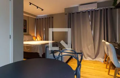 Kitnet / Stúdio à venda na Rua Airosa Galvão, 306, Perdizes, São Paulo