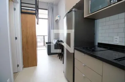 Kitnet / Stúdio à venda na Alameda dos Arapanés, 258, Moema, São Paulo