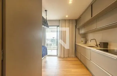 Kitnet / Stúdio à venda na Avenida Rubem Berta, 939, Moema, São Paulo