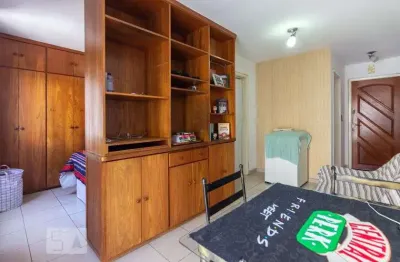 Kitnet / Stúdio à venda na Rua Delegado Everton, 106, Bela Vista, São Paulo