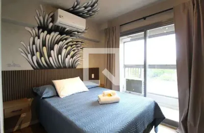 Kitnet / Stúdio à venda na Avenida dos Imarés, 601, Moema, São Paulo