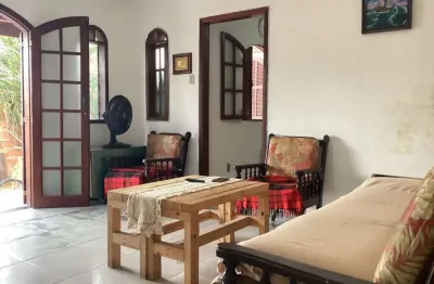 Casa para venda em itaboraí, centro (manilha), 2 dormitórios, 1 banheiro, 3 vagas