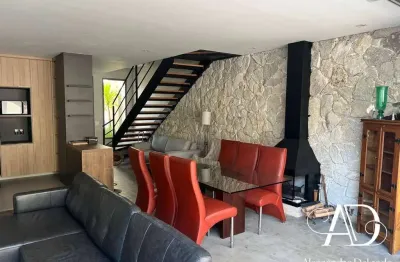 Casa em condomínio fechado com 3 quartos para alugar no Alphaville, Santana de Parnaíba 