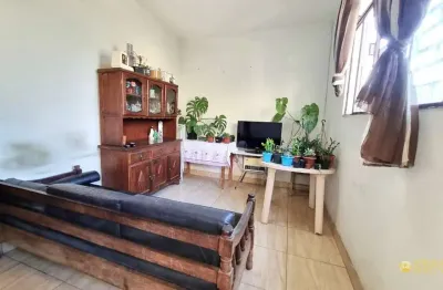 Casa com 3 quartos à venda na rua nivalci dos santos pereira, 11, minas caixa, belo horizonte por r$ 280.000