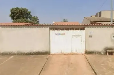 Casa com 2 quartos à venda na Rua Botucatu, 105, Jardim do Ingá, Luziânia