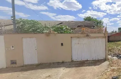 Casa com 2 quartos à venda na Rua RF-03, 08, Residencial Florença, Anápolis