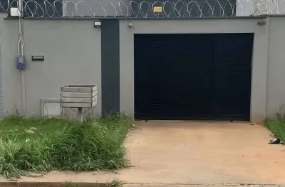 Casa com 2 quartos à venda na Rua 1032 A, 02, Setor Laguna Parque, Trindade